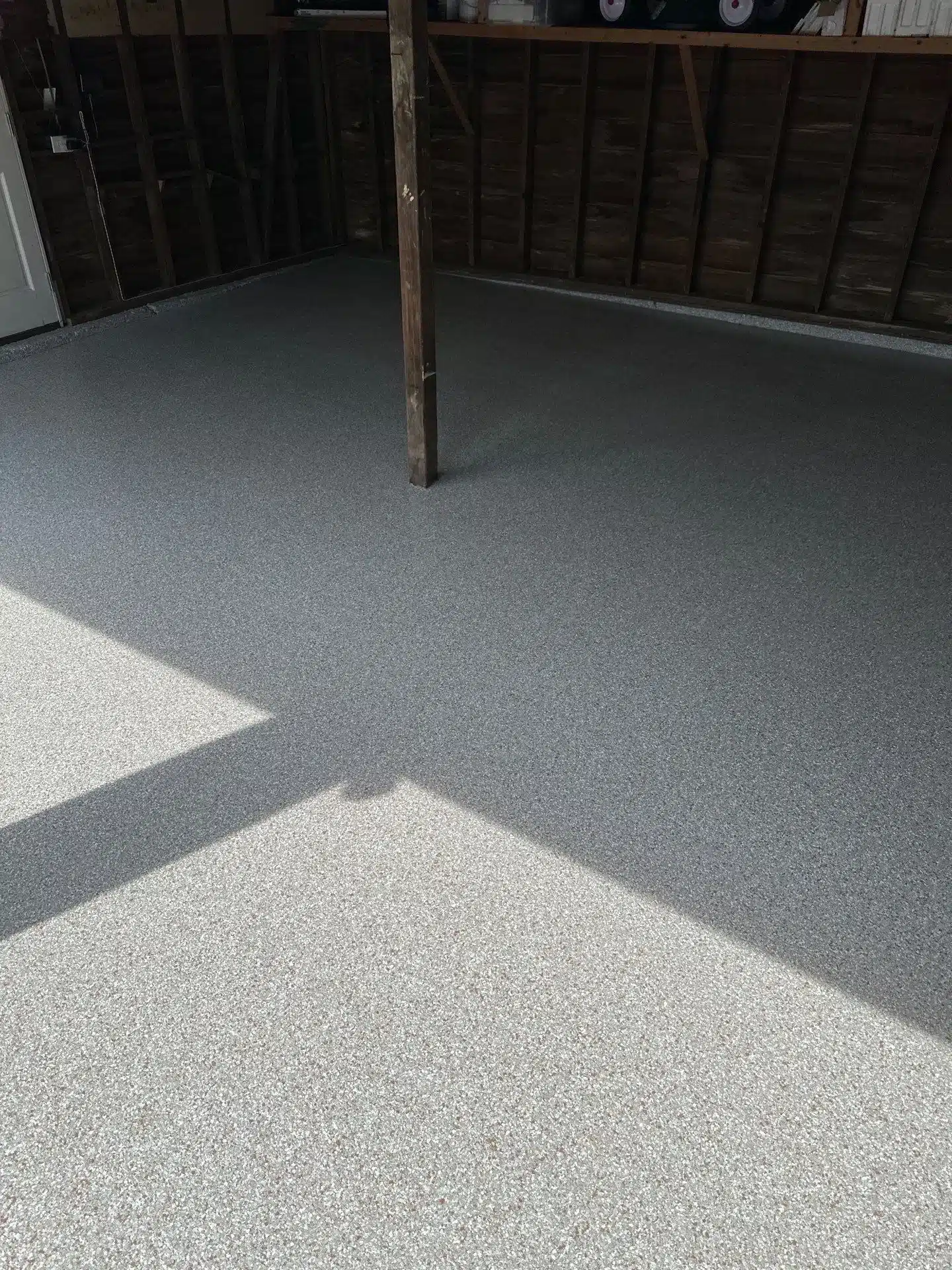 Palomino Flake Garage Floor in Nashville Epoxy Floor Coating Franklin Tennessee